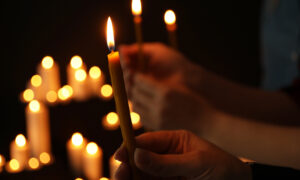 Luce di Speranza: Celebriamo la Candelora🕯️ Luce di Speranza: Celebriamo la Candelora🕯️